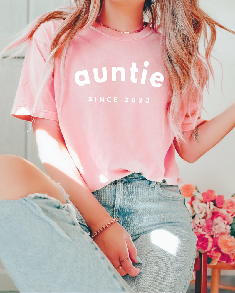Aunt Personalized Est Year Comfort Colors Graphic Tees (Sportan Font)