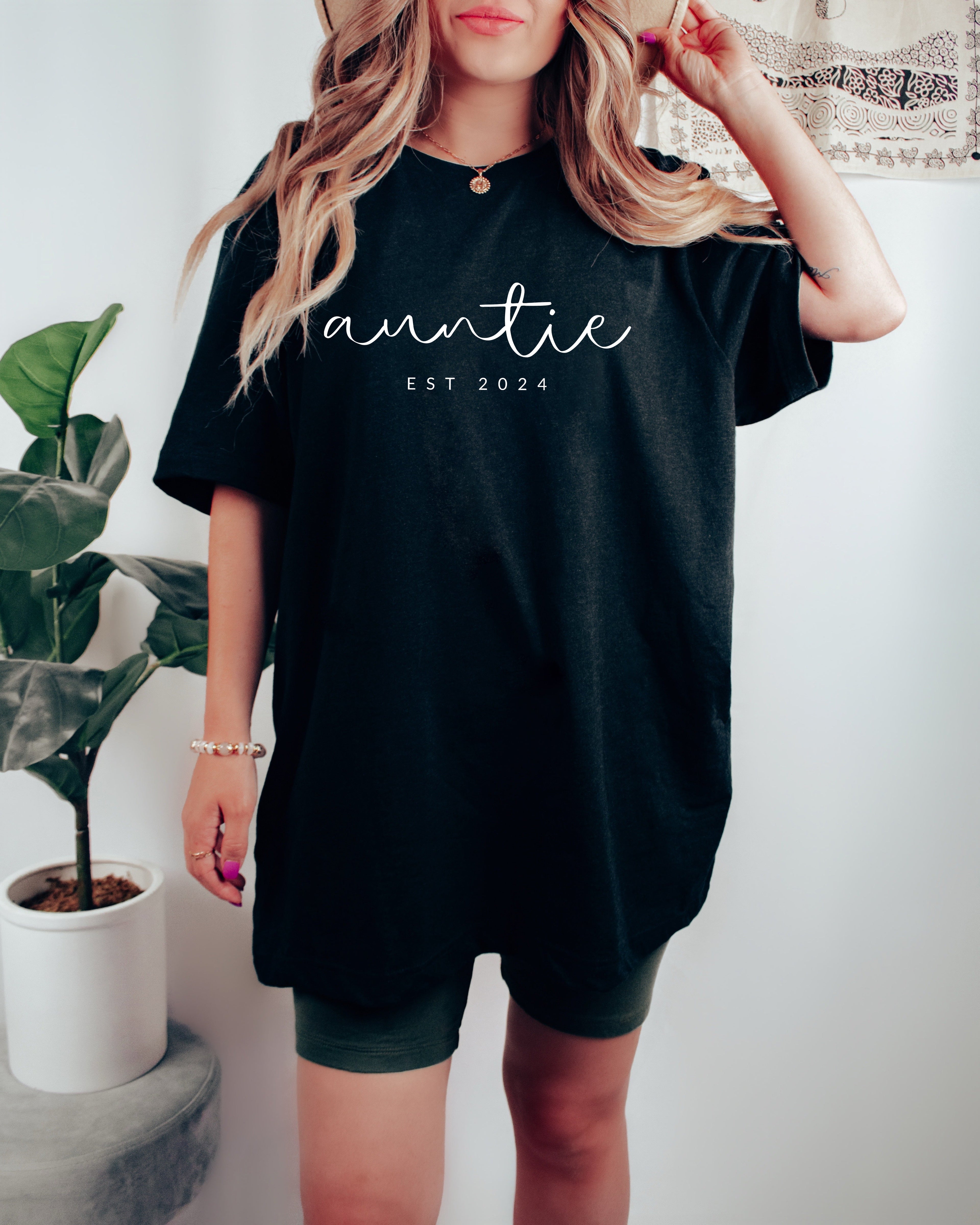 Auntie Personalized Est Year Comfort Colors Graphic Tees (Cursive)