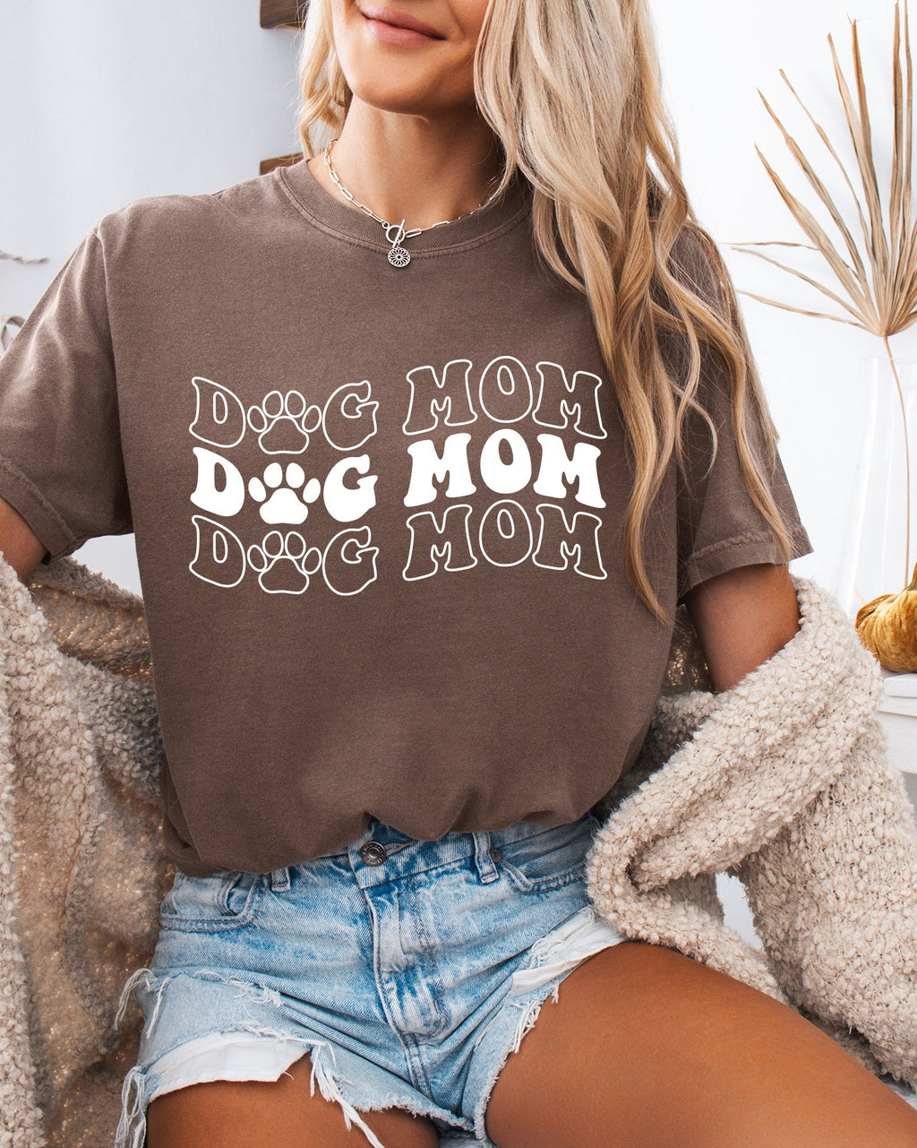 Dog Mom Comfort Colors T Shirt (Groovy repeat font)