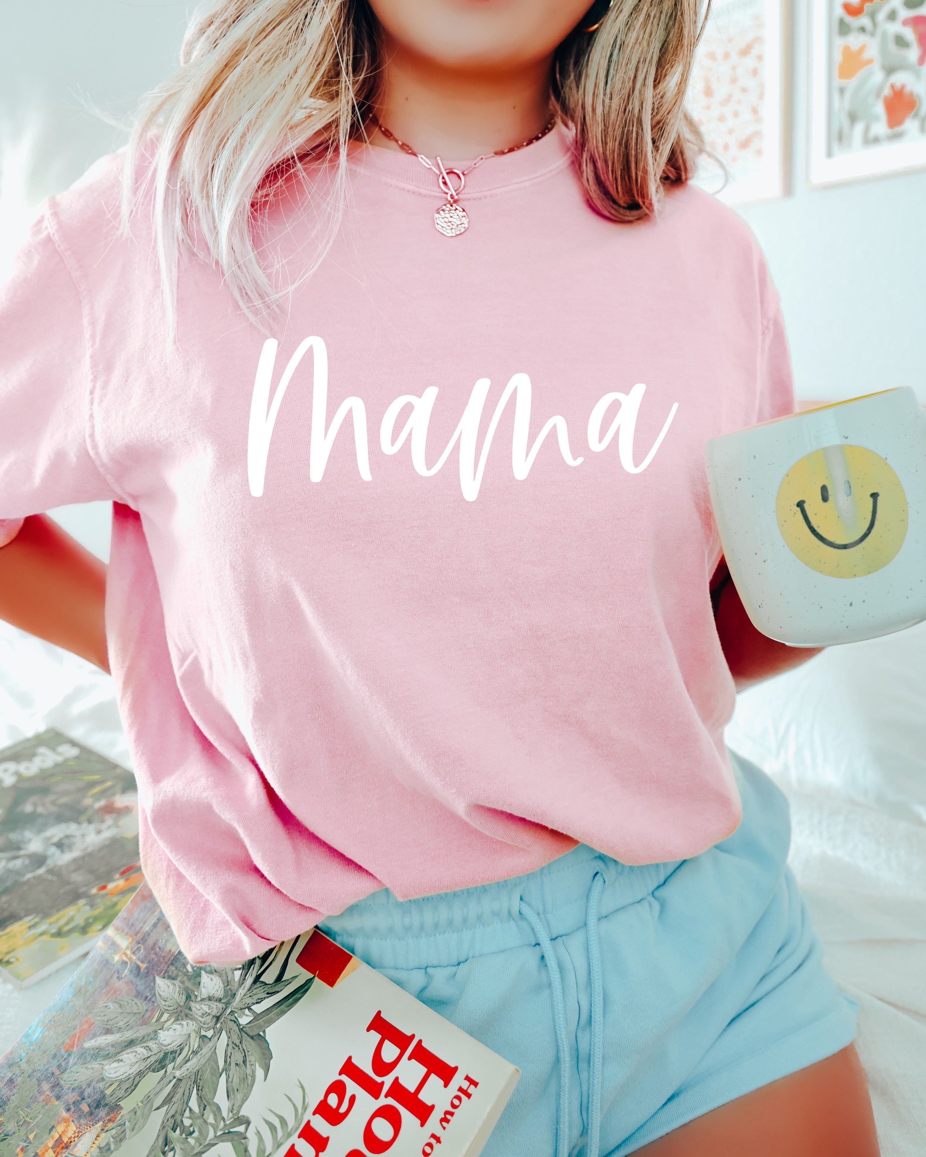Mama Comfort Colors T Shirt (Cursive 3 Font)
