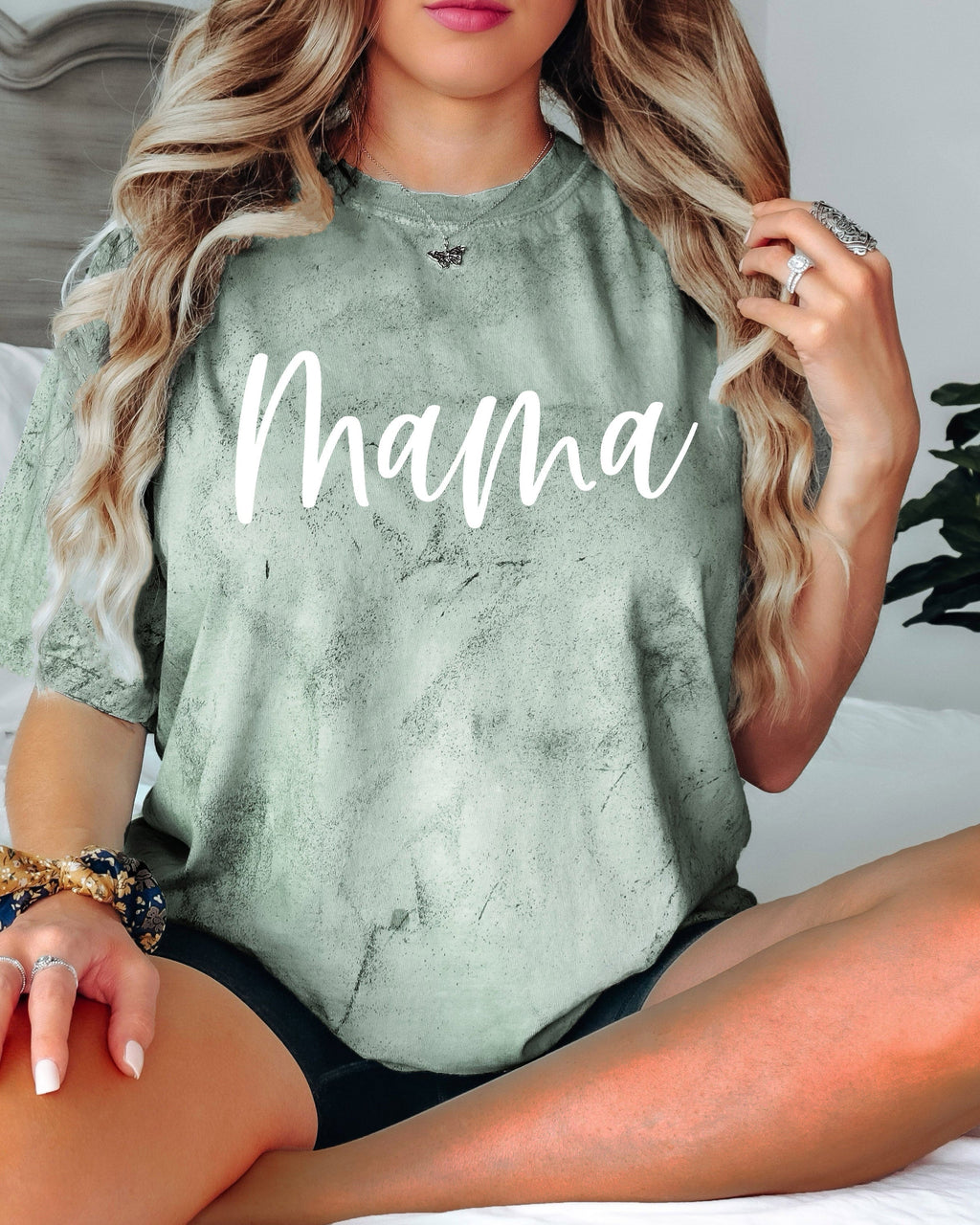 Mama Comfort Colors T Shirt (Cursive 3 Font)