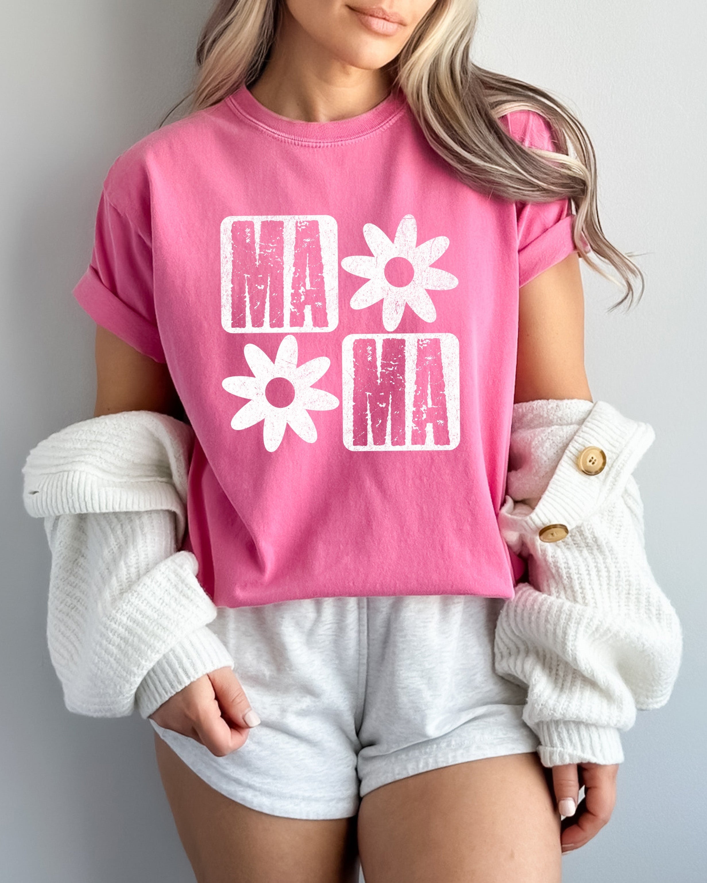 Mama Flower Comfort Colors T-Shirt – Floral Graphic Garment-Dyed Mom Tee